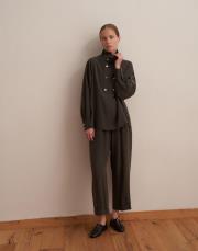 çıtçıt kapamalı ipeksi gömlek haki 2