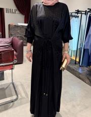 jakarlı elbise siyah