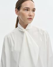inci detaylı fularlı gömlek beyaz 3